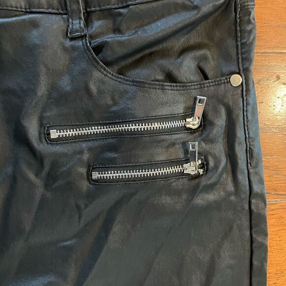 Fashion Nova High Rise Leather Pants NWT - Picture 2 of 4